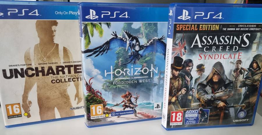 PS4 Pro Console Bundle