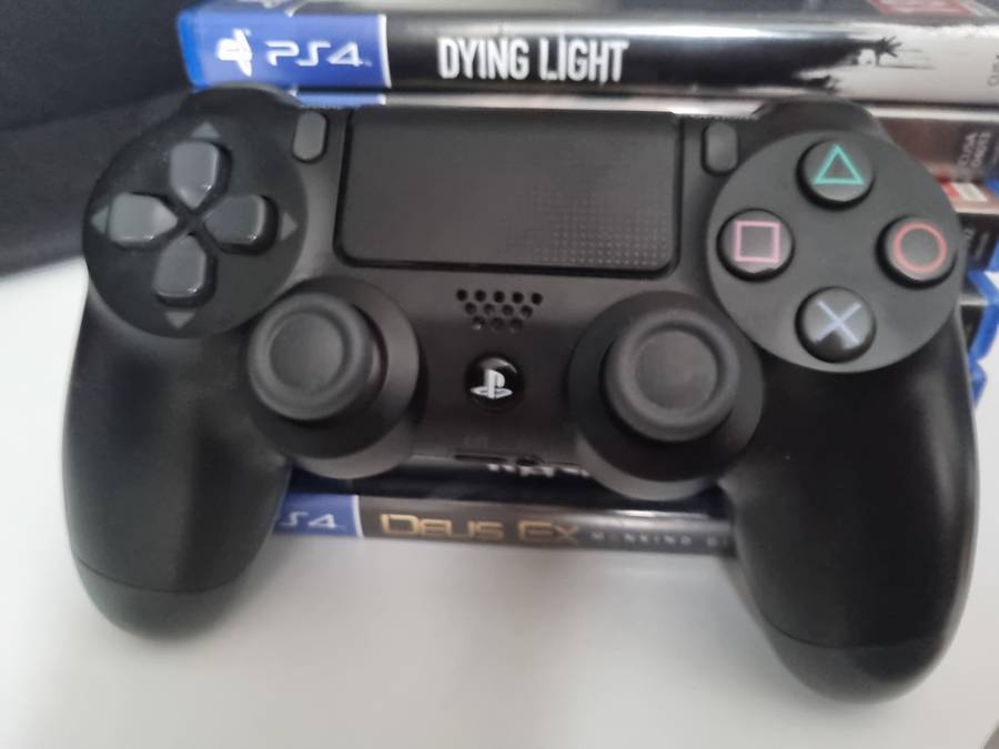 PS4 Pro Console Bundle