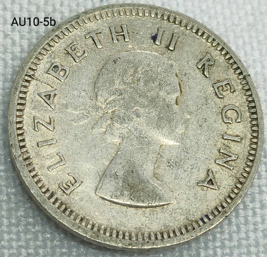 1959 Union of SA threepence - tickey - .500 silver coin