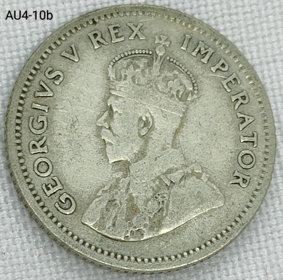1933 Union of SA sixpence - .800 silver coin