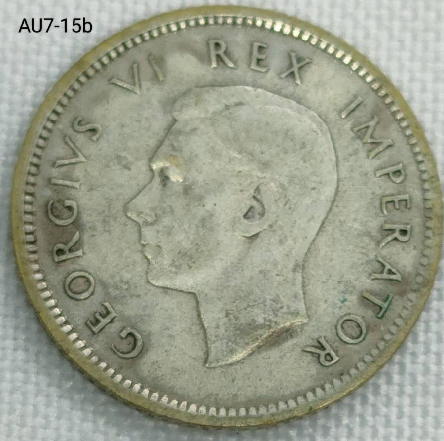 1940 Union of SA sixpence - .800 silver coin