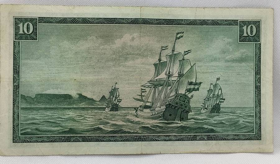 SARB banknote - R10 - C433 prefix - TW de Jongh - excellent condition XF -A/UNC-not legal tender