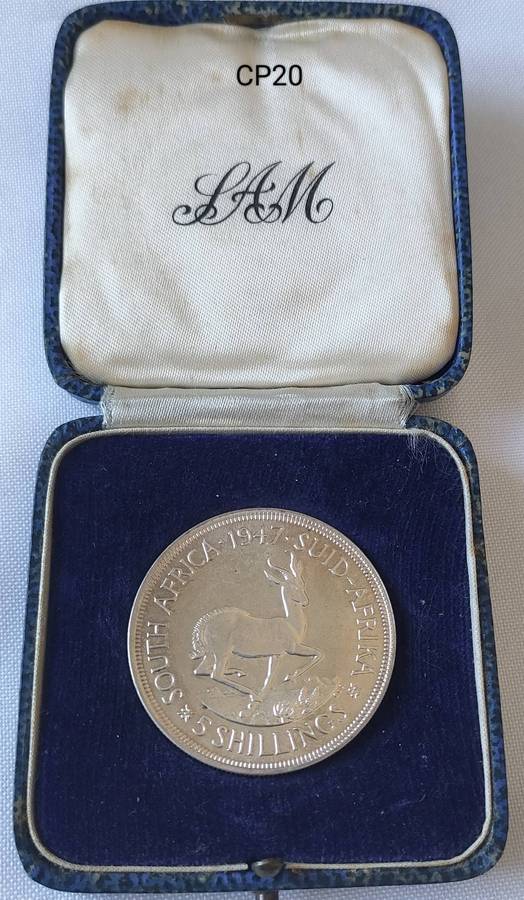 1947 SA Mint silver 5 shillings Proof coin in Mint box- 28.28 g-crown size