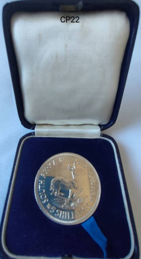 1947 SA Mint silver 5 shillings proof coin in Mint box