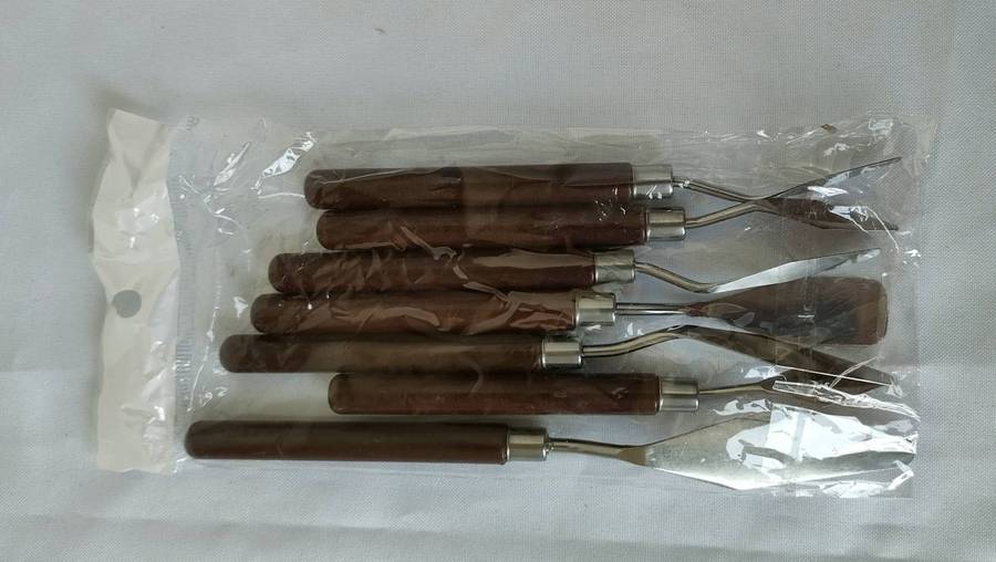 Metal sculpting tools-ideal for artistic endeavours- 195 mm tallest