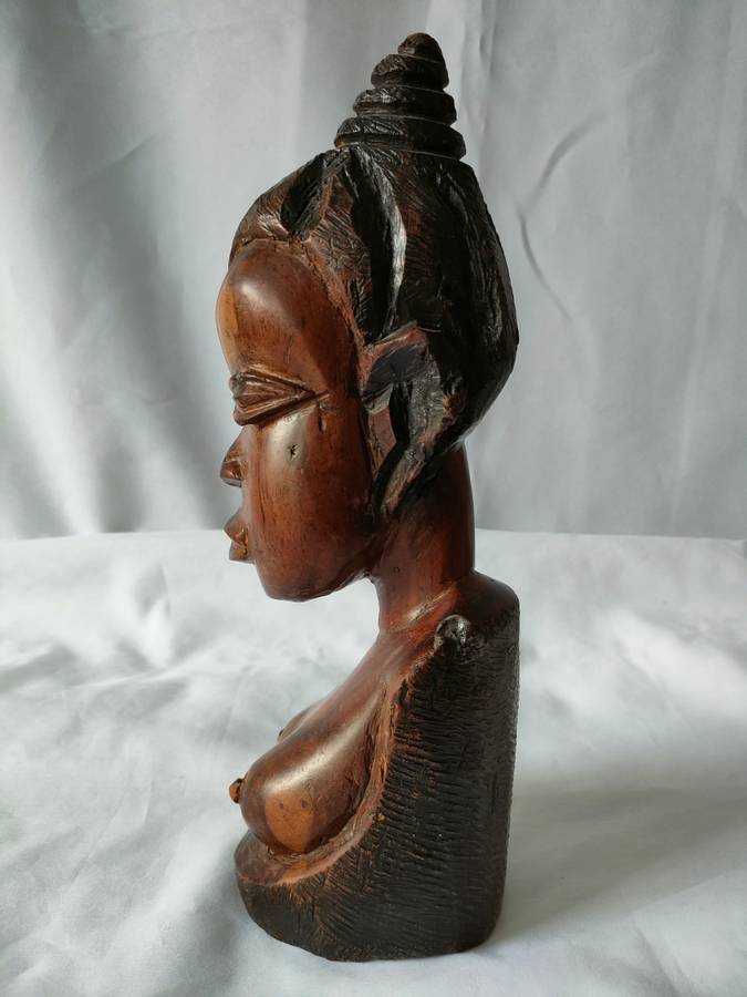 Exquisitely carved African male Bust:  Excellent condition: Height 270 mm