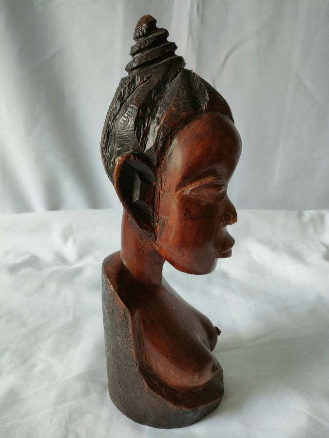 Exquisitely carved African male Bust:  Excellent condition: Height 270 mm