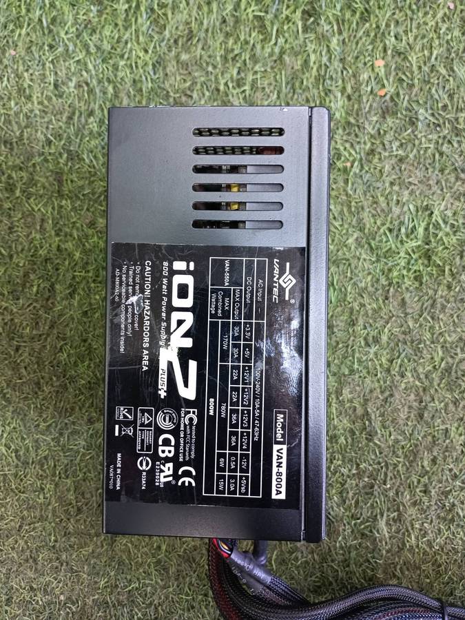 800Watts Power supply/Vantec iON2