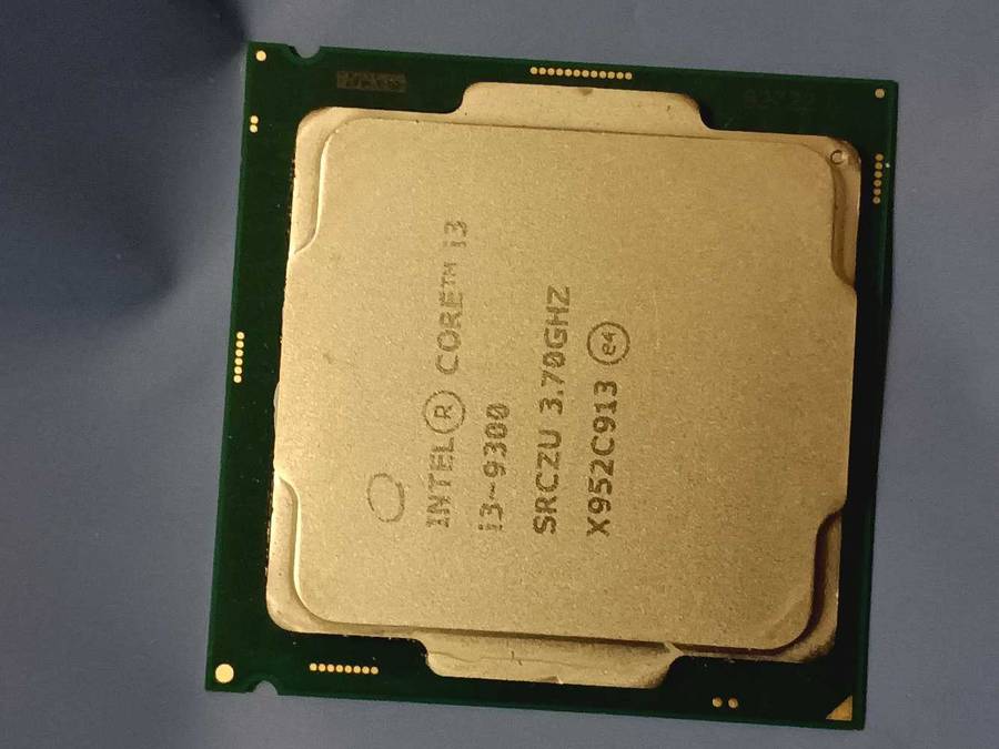 Intel Core i3 9th Generation Processor( Up to 4.2GHz/ 4Cores /4 Theeads
