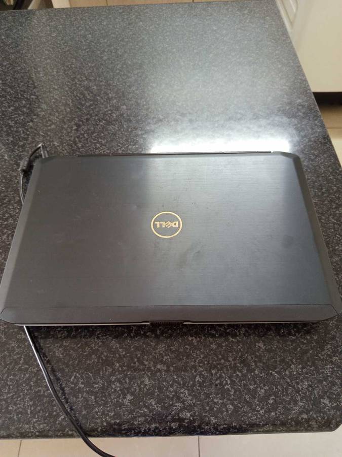*Defective Bundle* Dell Laptop and Hooverboard