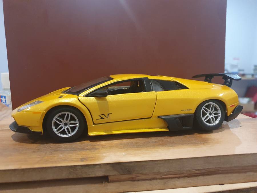 LAMBORGHINI       LP