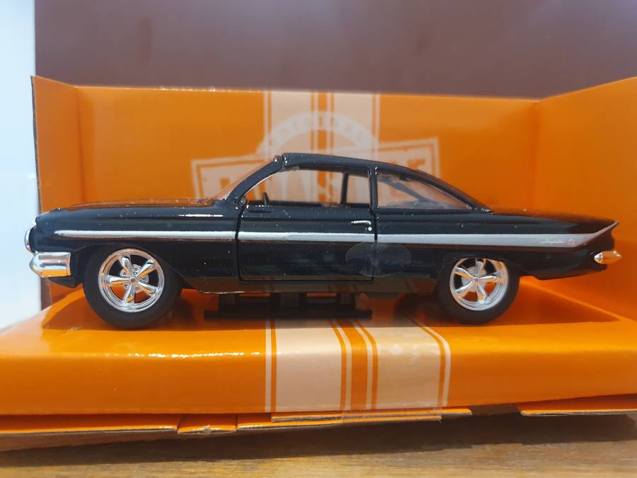 CHEV   IMPALA  1961