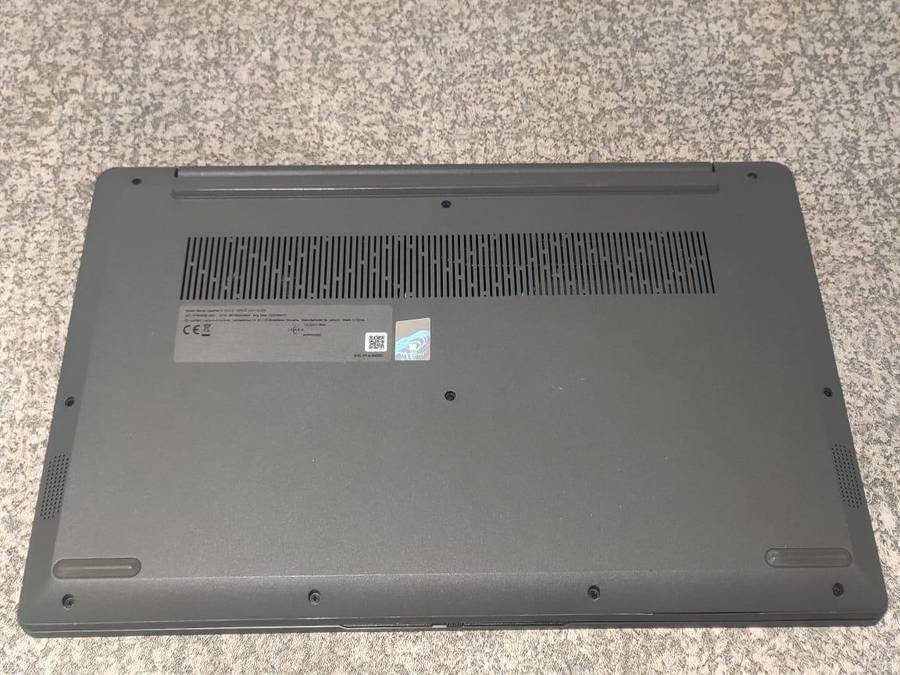 Lenovo Ideapad 3 Core i5 11th Gen 15.6" FHD 16GB Ram MASSIVE 1TB SSD Intel IRIS Graphics Windows 11