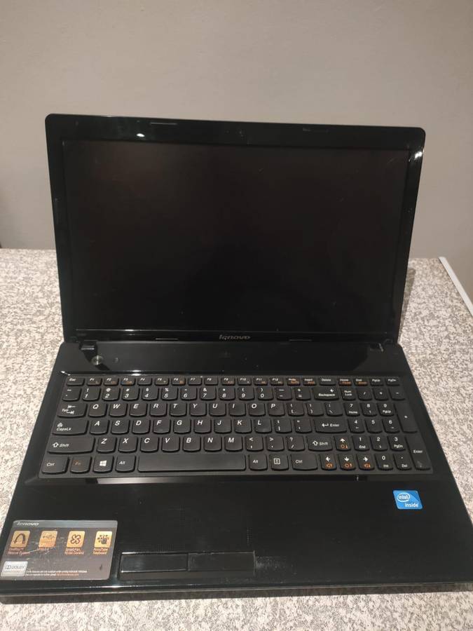 Lenovo G580 Intel Celeron 15.6" Display 2GB RAM 320GB HDD for SPARES/REPAIRS