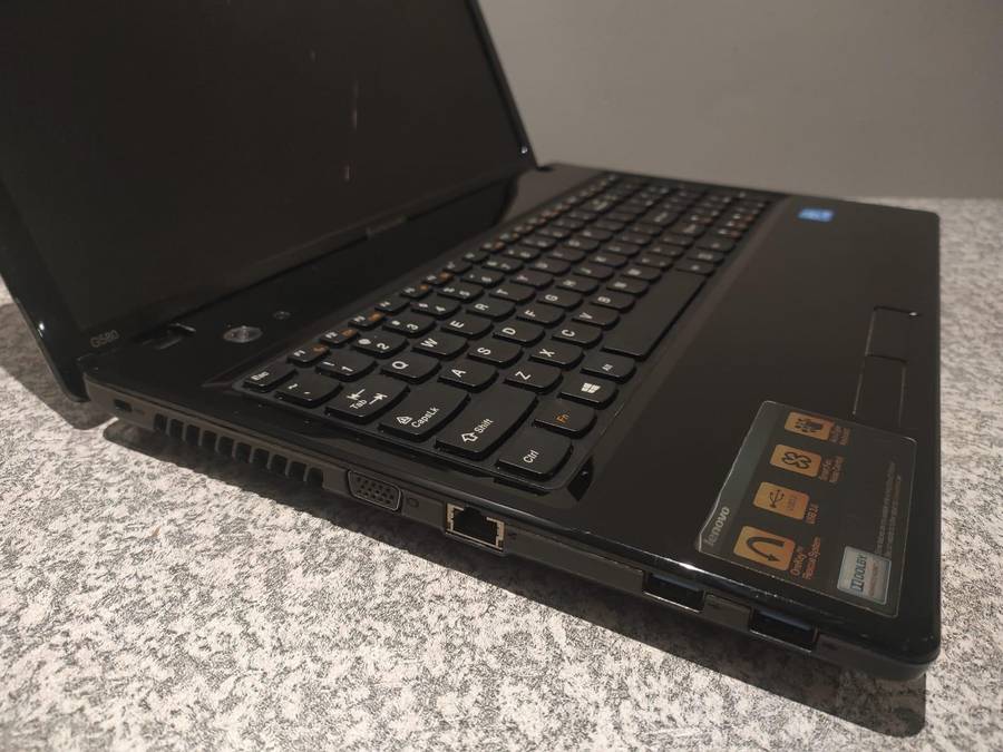 Lenovo G580 Intel Celeron 15.6" Display 2GB RAM 320GB HDD for SPARES/REPAIRS