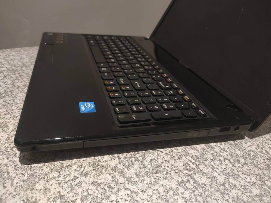 Lenovo G580 Intel Celeron 15.6" Display 2GB RAM 320GB HDD for SPARES/REPAIRS