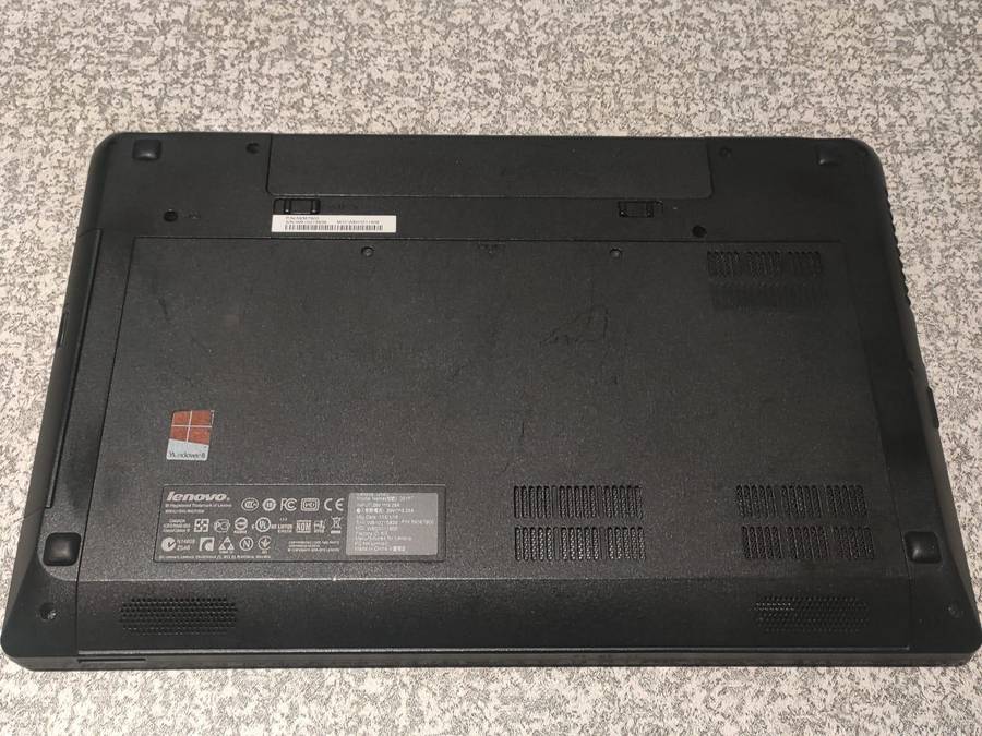 Lenovo G580 Intel Celeron 15.6" Display 2GB RAM 320GB HDD for SPARES/REPAIRS