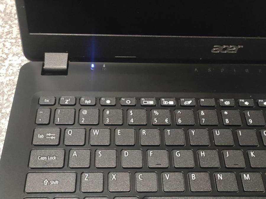 Acer Aspire 3 Intel Core i3 10th Gen 15.6" Display 4GB Ram For SPARES/REPAIRS