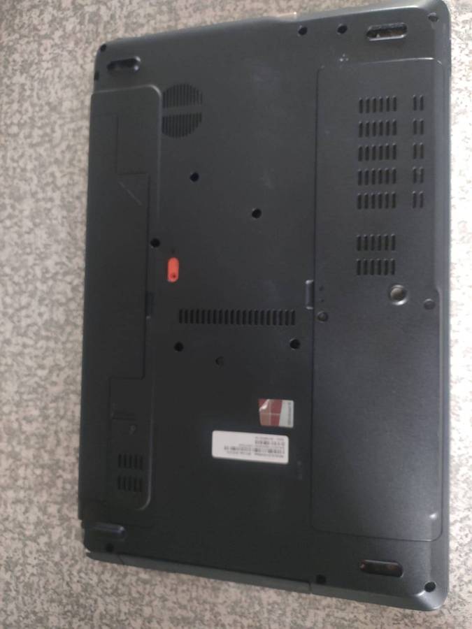 Acer Travelmate P253 Intel Core i3 Processor 15.6" Display 4GB RAM 500GB HDD WINDOWS 10