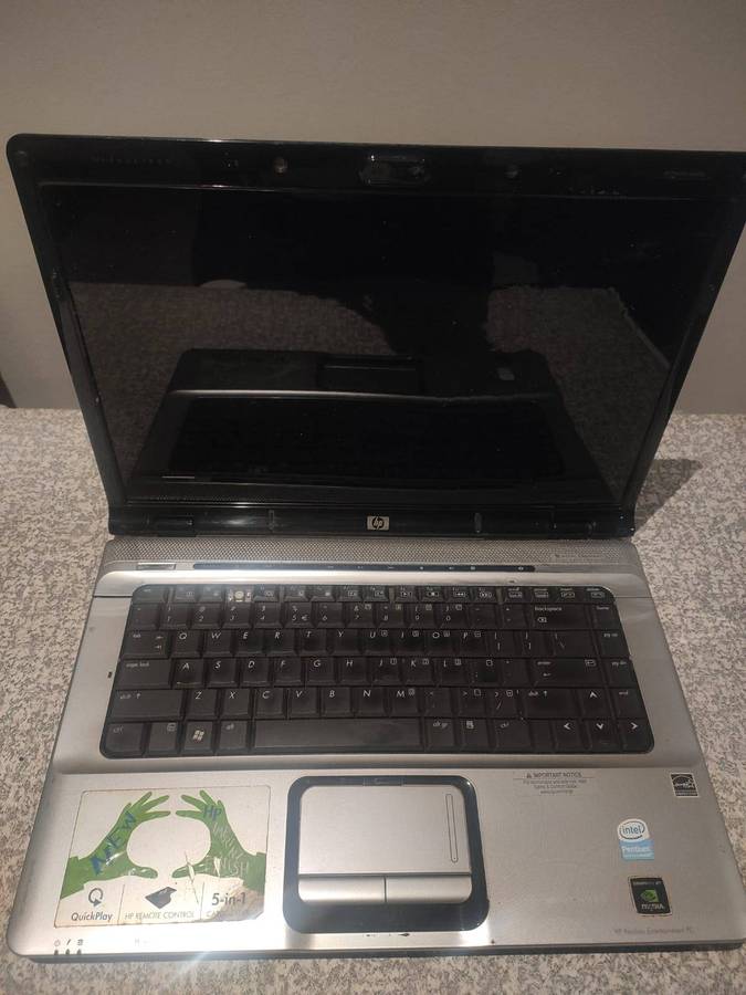 HP Pavilion DV6700 15.6" Display Intel Pentium Processor NVidia Graphics for Spares/Repairs