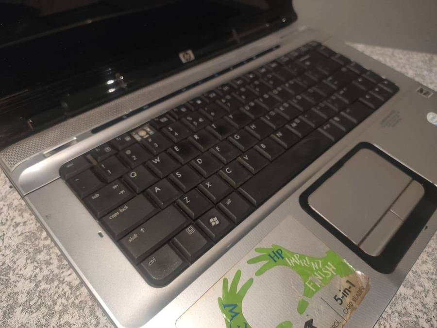 HP Pavilion DV6700 15.6" Display Intel Pentium Processor NVidia Graphics for Spares/Repairs