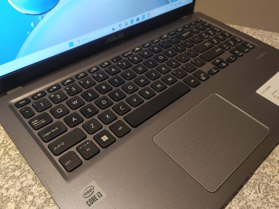 ASUS Vivobook X515 Intel 10th Gen CPU 15.6" FHD Display 8GB Ram 256GB Samsung M.2 NVMe Windows 11