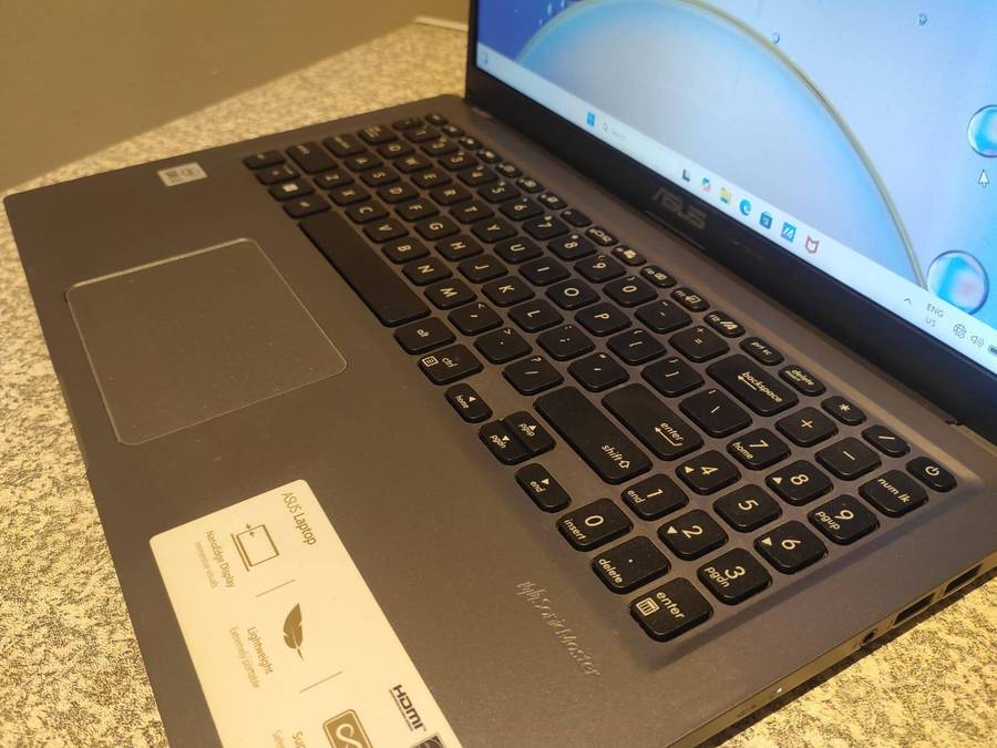 ASUS Vivobook X515 Intel 10th Gen CPU 15.6" FHD Display 8GB Ram 256GB Samsung M.2 NVMe Windows 11