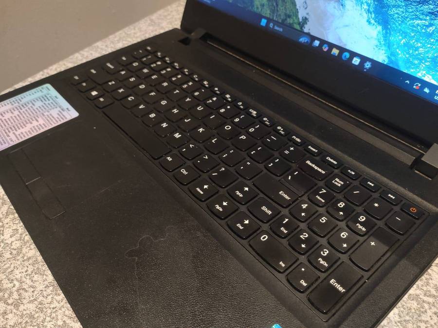 Lenovo Ideapad 15.6" Display Intel Core i5 Processor 8GB Ram 128GB SSD Windows 11