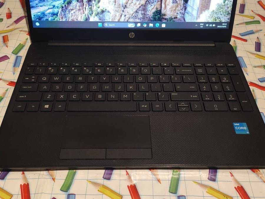 HP 15 Intel 11th Gen Processor 15.6" Display 8GB DDR4 Ram 256GB M.2 SSD Windows 11