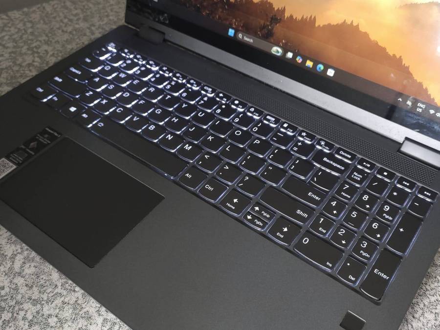 Lenovo Ideapad Flex 5 15.6" Intel Core i5 Processor 8GB Ram 512GB M.2 NVMe SSD Windows 11