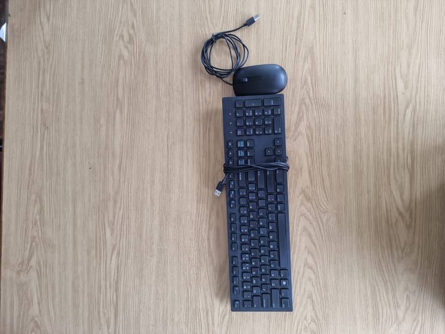 Original Dell Mouse and Keyboard wired, used working clean condition give away price