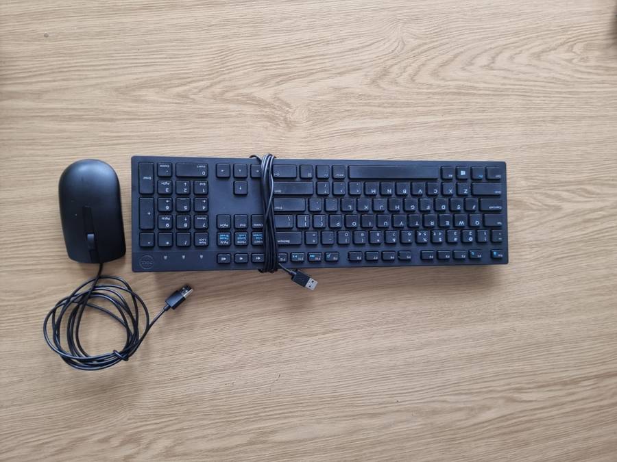 Original Dell Mouse and Keyboard wired, used working clean condition give away price