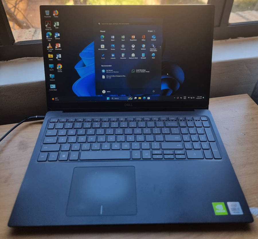 10th gen gaming core i7 dell vostro 5590 24gb ram256NVME