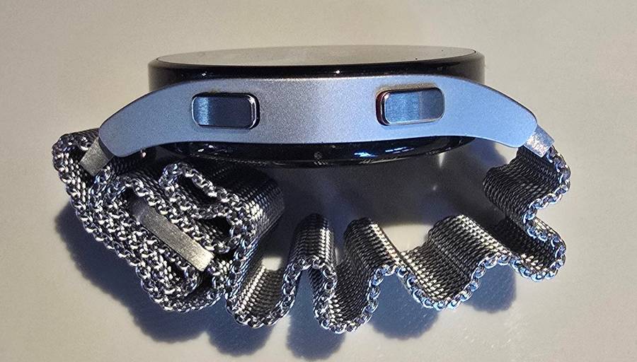 Samsung Galaxy Watch Series 4, 44mm, GPS and Cellular, 16GB.