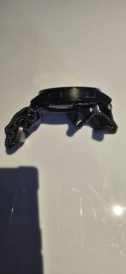 Samsung Watch, series 4, 40mm, GPS and Cellular, 16GB.