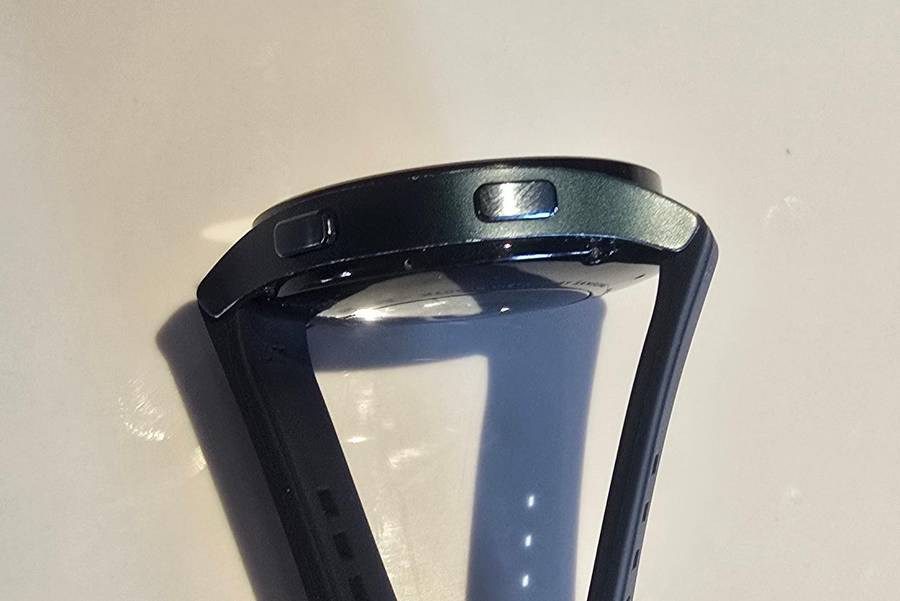 Samsung Galaxy Watch Series 4, 44mm, GPS and Cellular, 16GB.