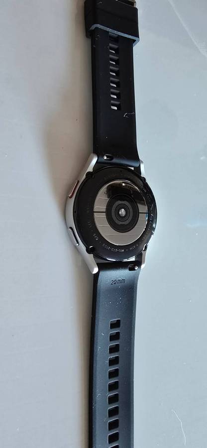 Samsung Galaxy Watch Series 4, 40mm, GPS and Cellular, 16GB.