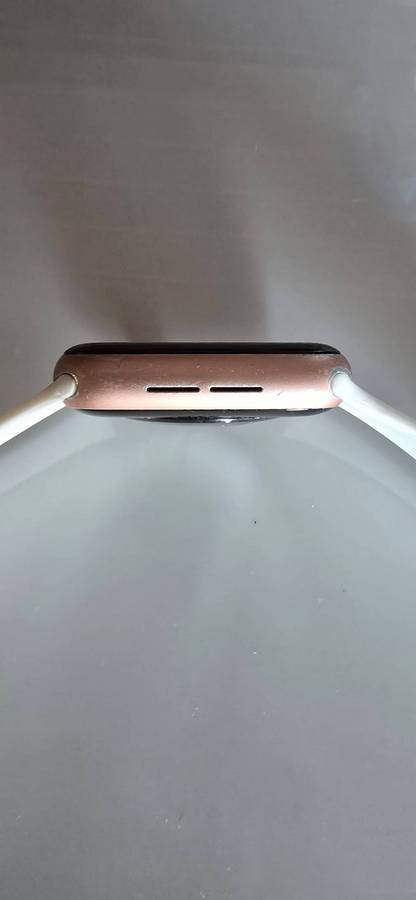 Apple Watch Series 6 44mm, GPS and Cellular, 32GB.