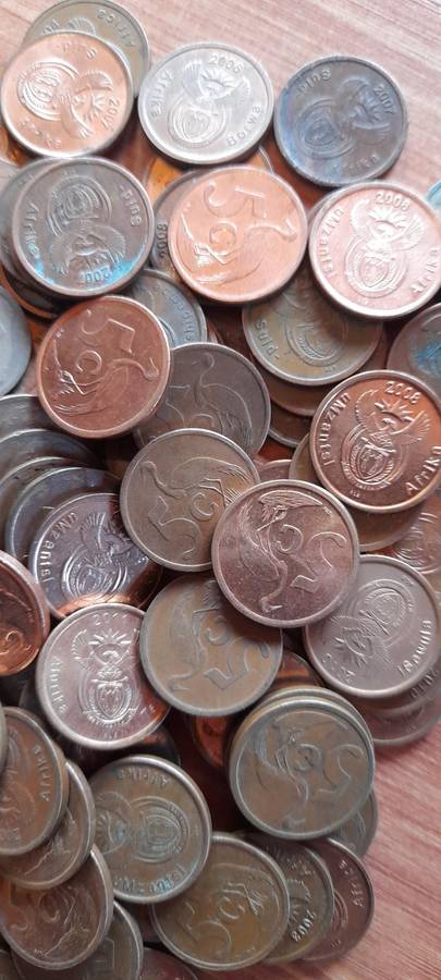 100 South African 3rd Decimal 5cent Coins . 1 bid Takes All.