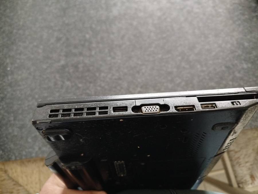 Lenovo X220 for spares or repairs