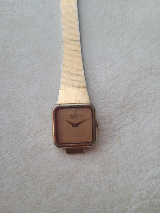 Lot of 5 ladies watches