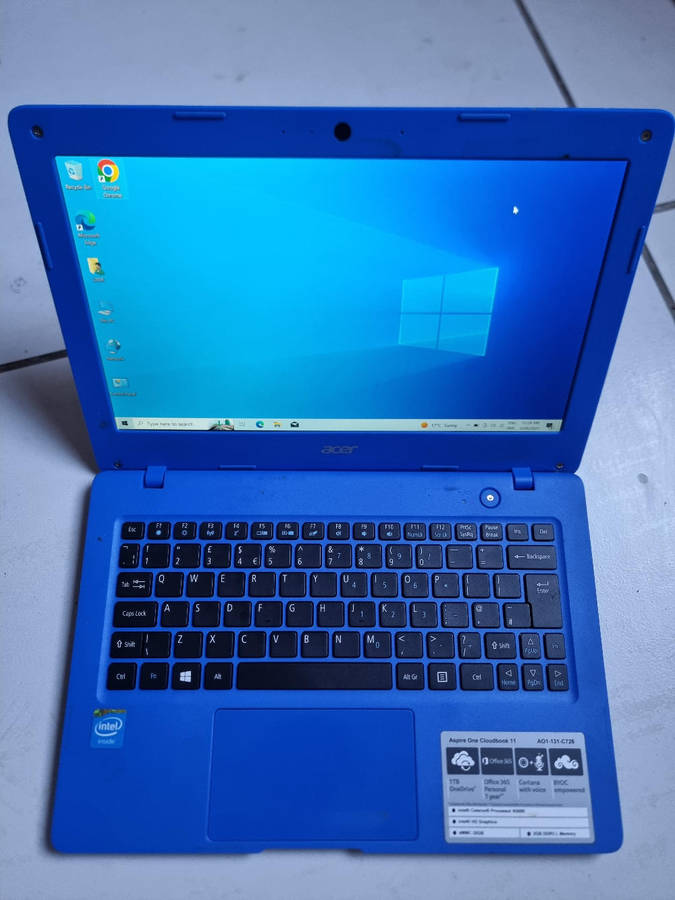 ACER ASPIRE ONE CLOUDBOOK 112GB RAM32GB SSD11INCH