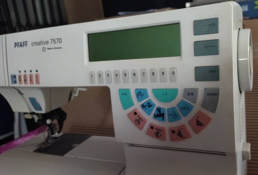 Pfaff 7570 embroidery machine and sewing combo