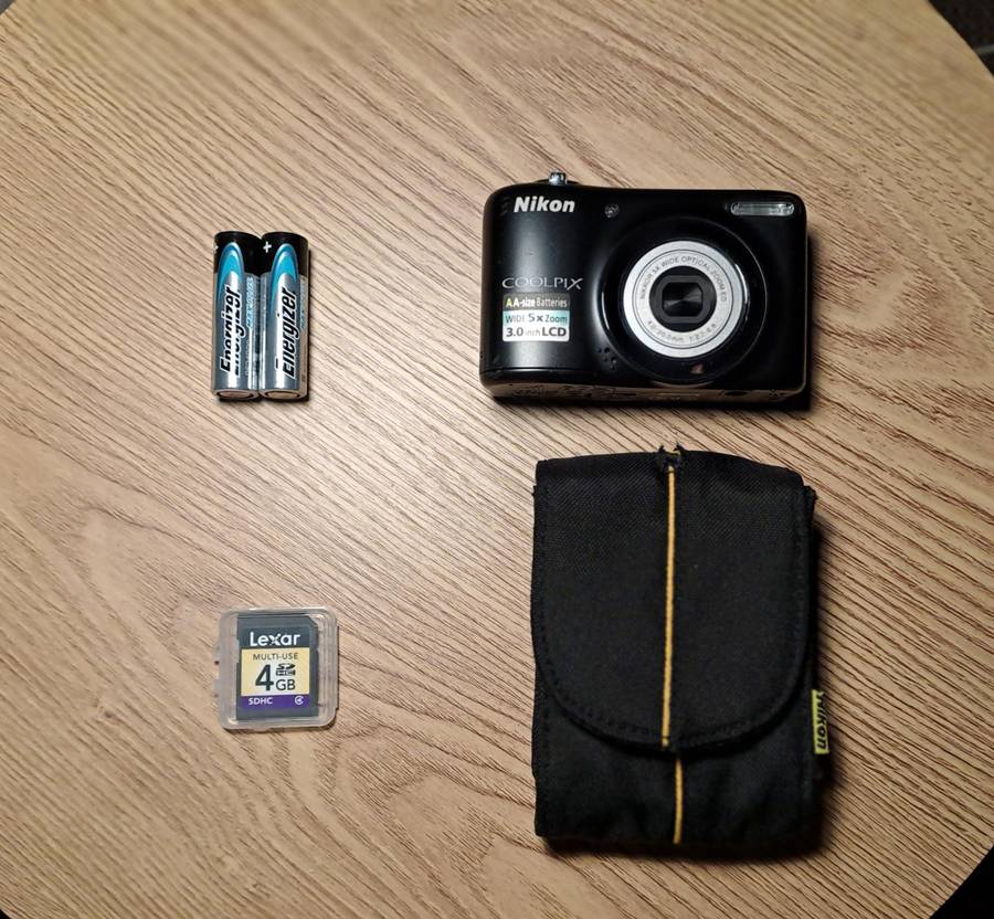 NIKON COOLPIX L25 DIGITAL CAMERA