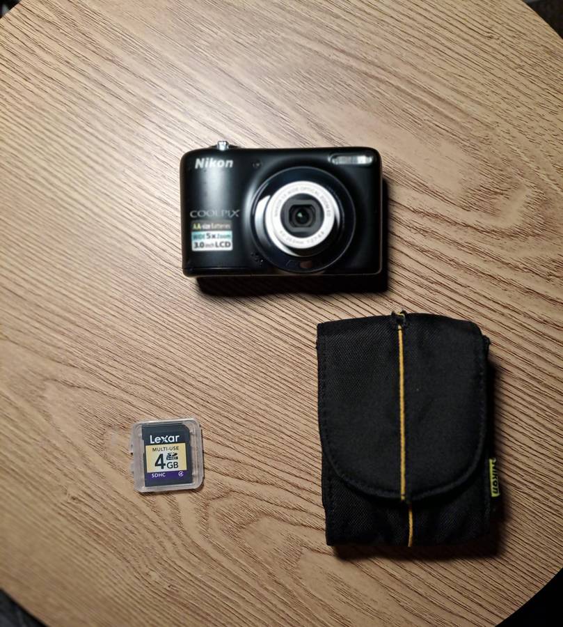 NIKON COOLPIX L25 DIGITAL CAMERA