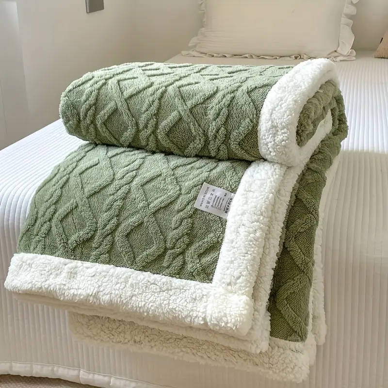 Cozy Fleece Multifunctional Blanket - Soft, Warm And Available In Queen Size