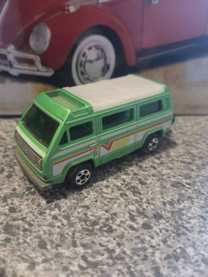 HOT WHEELS VOLKSWAGEN SUNAGON