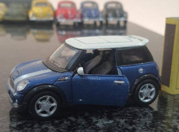 MAISTO MINI COOPER 1/36 (A007)