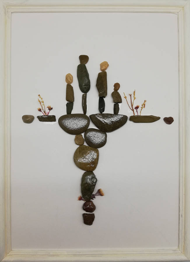 Family (Pebble art)