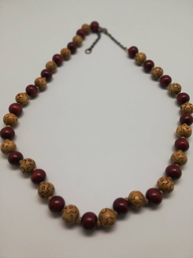 Costme Jewellery - 4 Necklaces